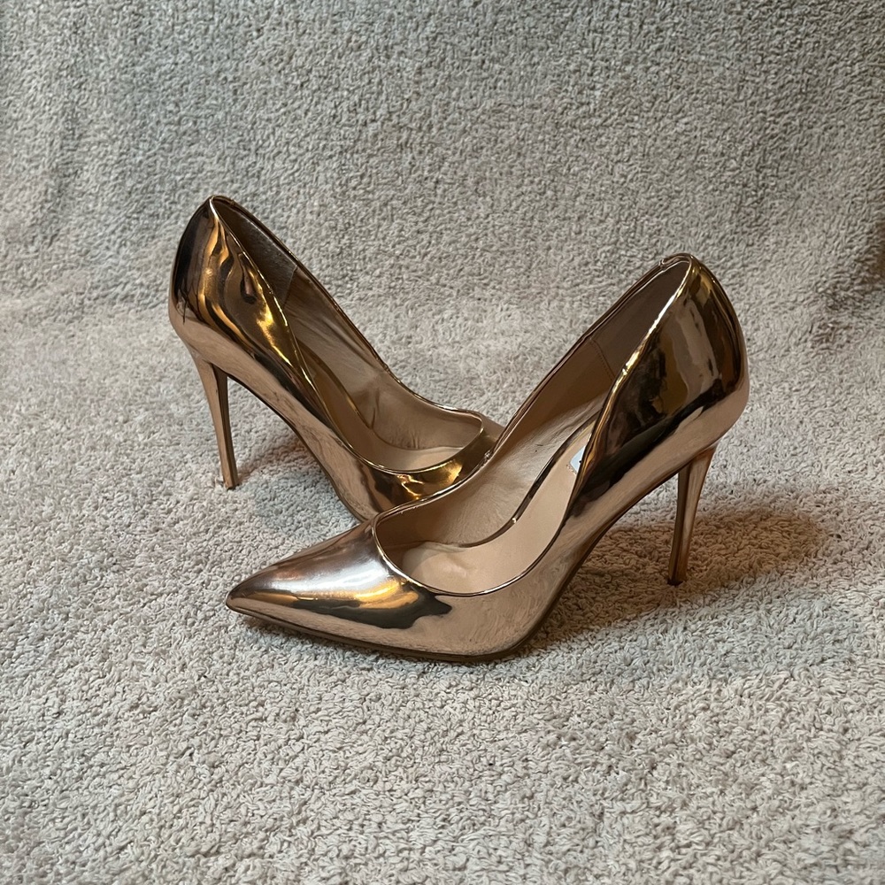 STEVE MADDEN Heels